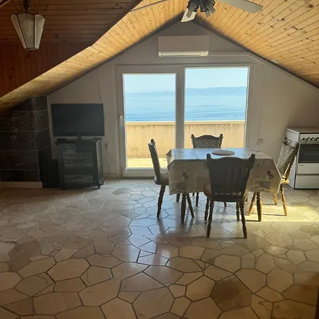 Kwatera prywatna Suzana Including Private Pool