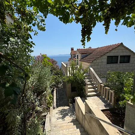 Kwatera prywatna Suzana Including Private Pool