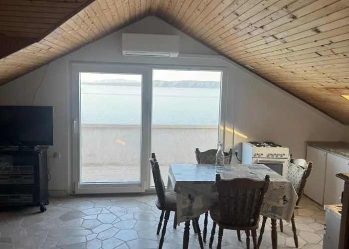 Suzana Including Private Pool Проживание в семье